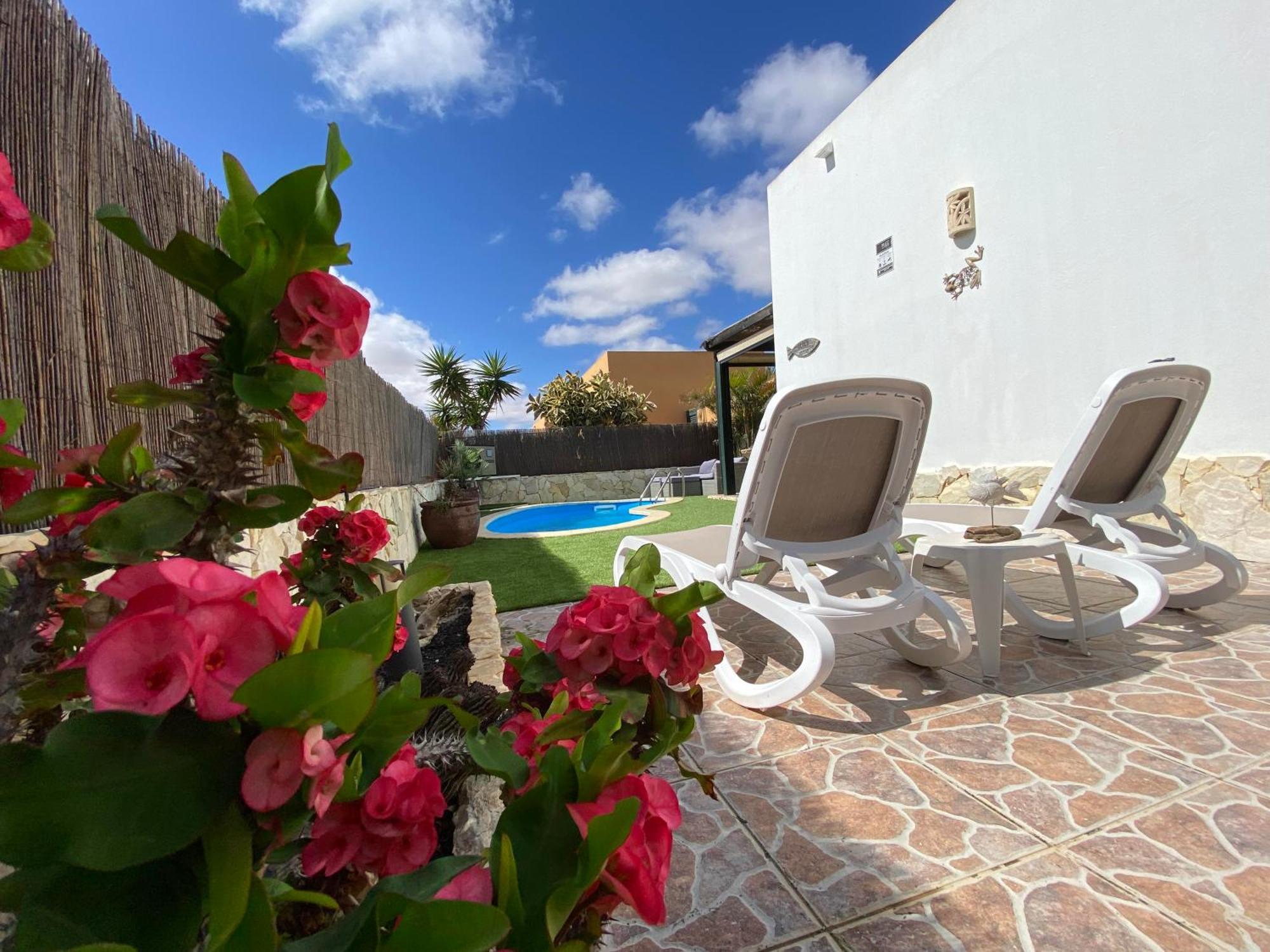 Casa Rosalia Villa คอร์ราเลโฮ ภายนอก รูปภาพ